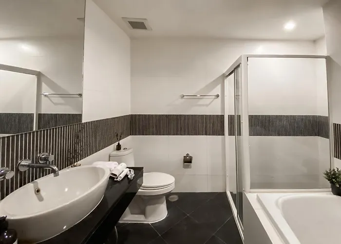 Downtown View 65 Sqm - Ultra Fast Wifi - Sathorn *