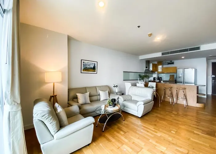 Apartment Downtown View 65 Sqm - Ultra Fast Wifi - Sathorn