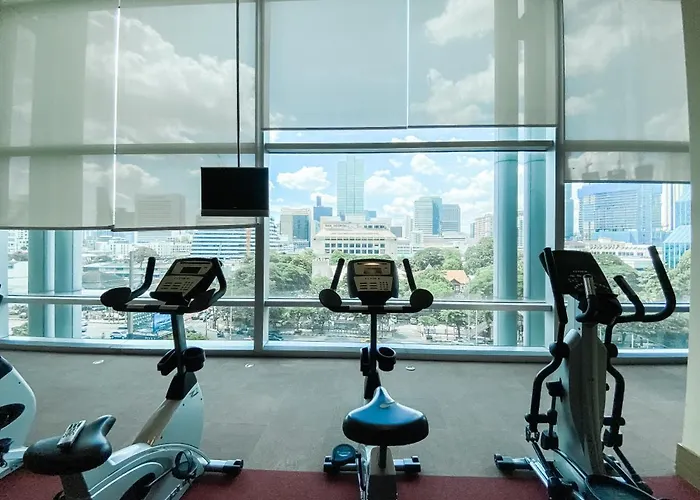Downtown View 65 Sqm - Ultra Fast Wifi - Sathorn Apartment Bangkok