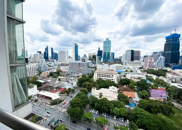 Downtown View 65 Sqm - Ultra Fast Wifi - Sathorn Apartment *